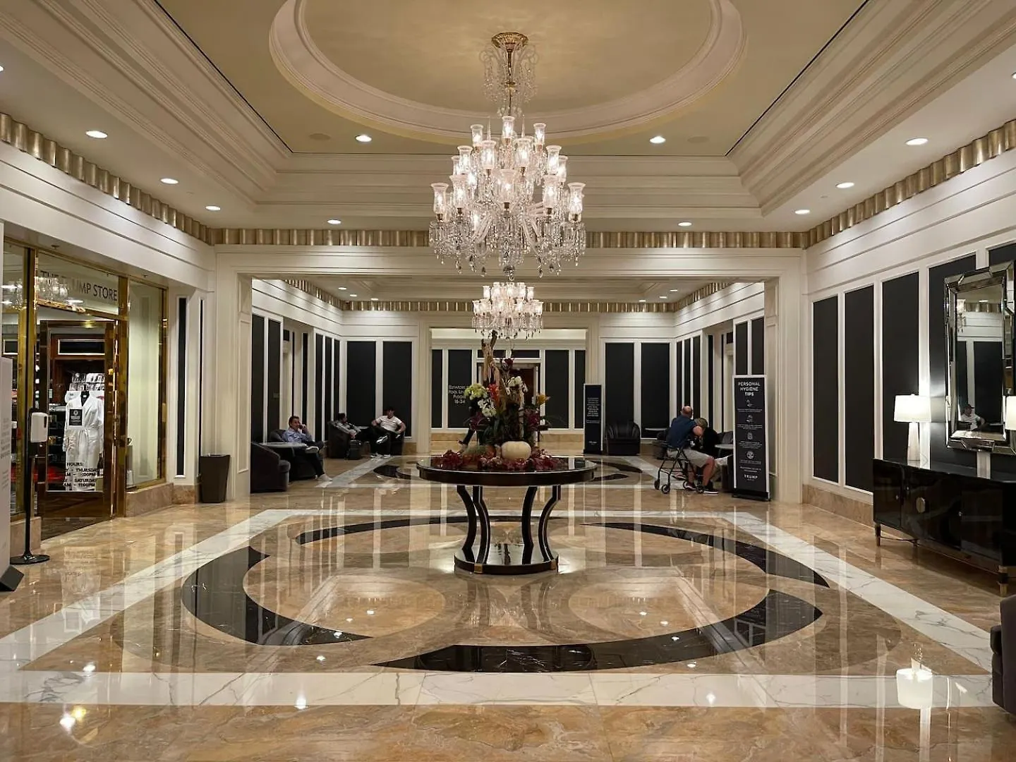 Holiday home Five Star Trump Hotel No Resort And Cleaning Fees Las Vegas